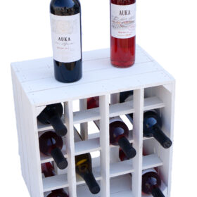 weinregal_weiss_16er_deko