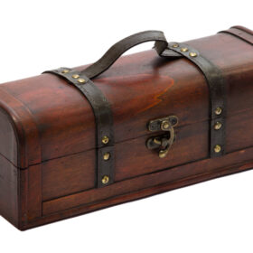 1er_Weintruhe_vintage_geschlossen